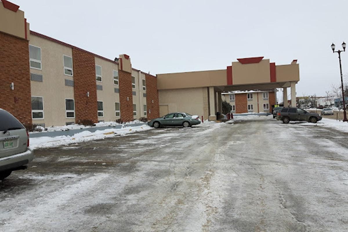 Hotel Ramada By Wyndham Yorkton Extérieur photo