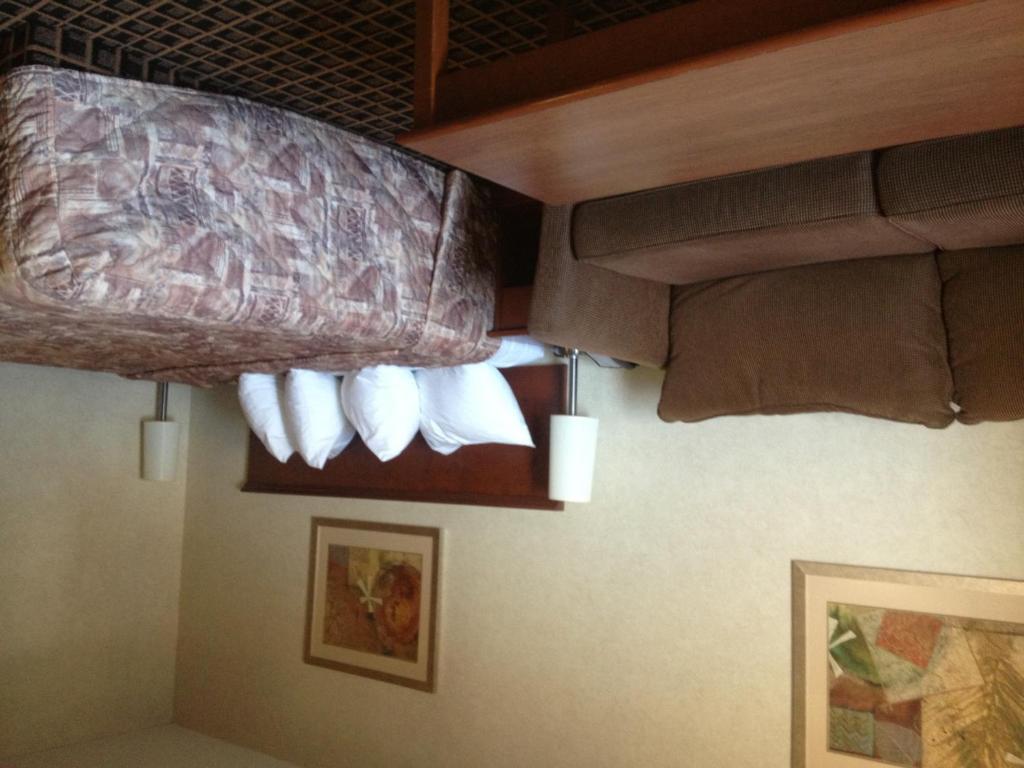 Hotel Ramada By Wyndham Yorkton Chambre photo